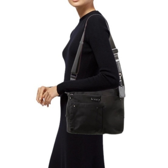 TUMI Voyageur Sumatra Crossbody Bag Purse Black Travel Nylon - Picture 6 of 15